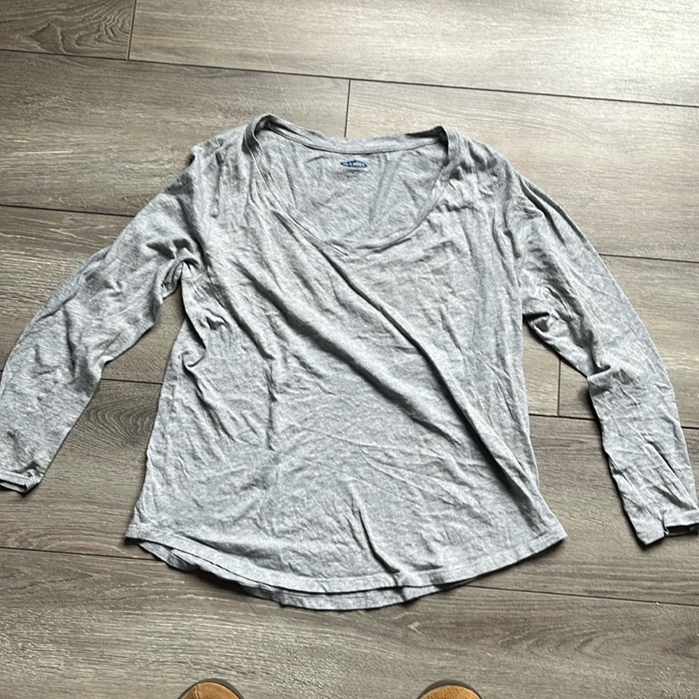 SM180 Old navy long sleeve